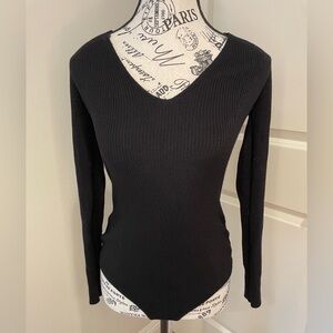 House of Harlow Black Ribbed Long Sleeved Bodysuit